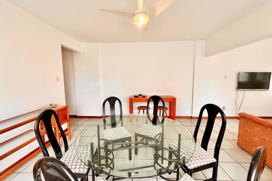 SALA de apartamento à venda com 3 quartos, 100m² em Leblon, Rio de Janeiro