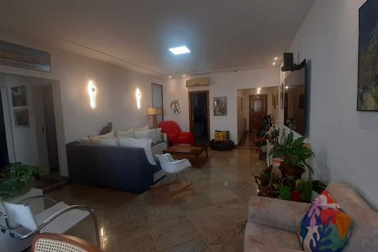 Apartamento à venda com 3 quartos, 122m² em Copacabana, Rio de Janeiro