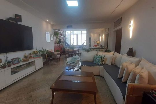 Apartamento à venda com 3 quartos, 122m² em Copacabana, Rio de Janeiro