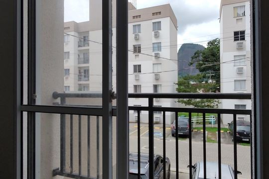 Varanda  de apartamento à venda com 2 quartos, 45m² em Taquara, Rio de Janeiro