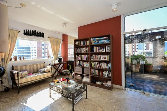 Apartamento à venda com 4 quartos, 300m² em Vila Suzana, São Paulo