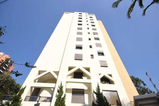 Fachada de apartamento à venda com 4 quartos, 300m² em Vila Suzana, São Paulo