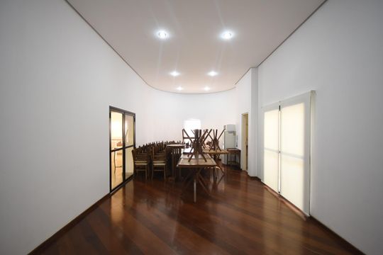 Área comum de apartamento à venda com 4 quartos, 300m² em Vila Suzana, São Paulo