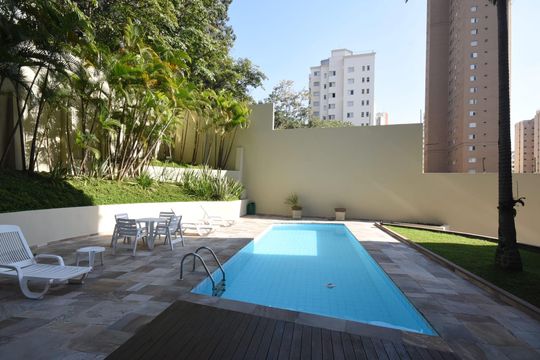 Área comum de apartamento à venda com 4 quartos, 300m² em Vila Suzana, São Paulo
