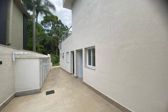 Casa à venda com 5 quartos, 893m² em Alphaville Industrial, Barueri