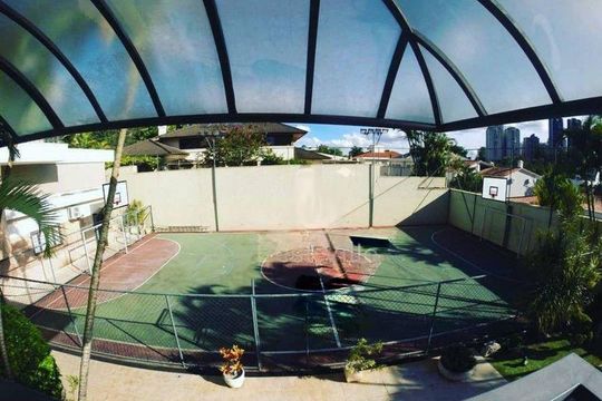 Casa à venda com 5 quartos, 1120m² em Alphaville Residencial Um, Barueri