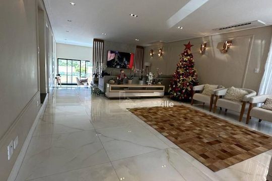 Casa à venda com 4 quartos, 360m² em Residencial Tres (Alphaville), Santana de Parnaíba