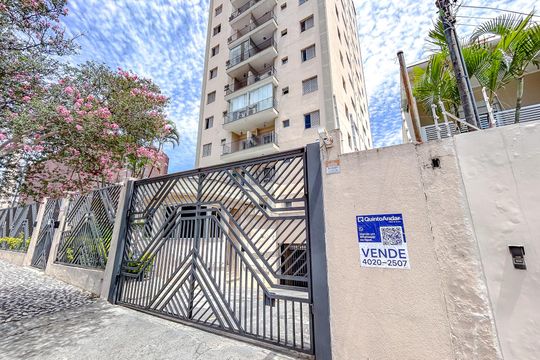 Fachada com Plaquinha de apartamento à venda com 3 quartos, 75m² em Vila Carrão, São Paulo