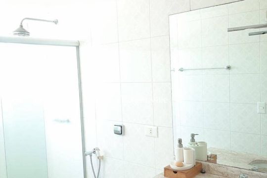 Casa à venda com 4 quartos, 560m² em Alphaville Residencial Zero, Barueri