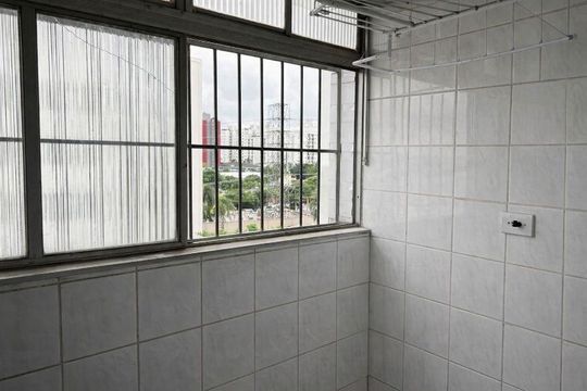 Cozinha de apartamento à venda com 2 quartos, 52m² em Vila Ivone, São Paulo