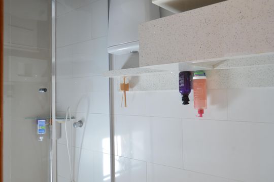 Banheiro da Suíte de apartamento à venda com 2 quartos, 130m² em Parque Oratório, Santo André