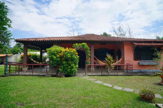 Fachada da casa de casa para alugar com 7 quartos, 4000m² em Inoã, Maricá
