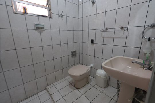 Banheiro de casa à venda com 1 quarto, 135m² em Sapopemba, São Paulo