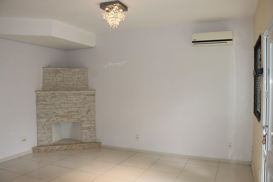 Casa de Condomínio para alugar com 3 quartos, 89m² em Granja Viana, Cotia