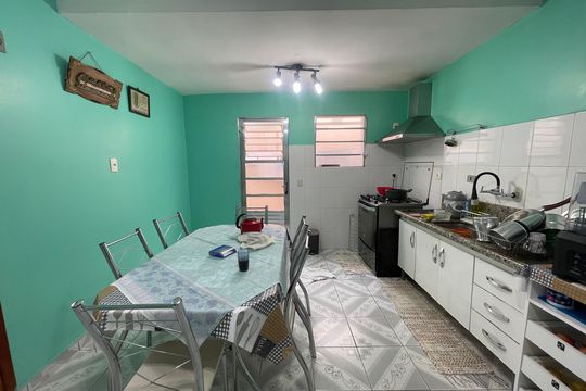 Cozinha de casa para alugar com 6 quartos, 280m² em Jardim Esmeralda, São Paulo