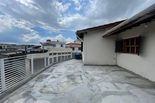 Varanda do Quarto 3 de casa para alugar com 6 quartos, 280m² em Jardim Esmeralda, São Paulo