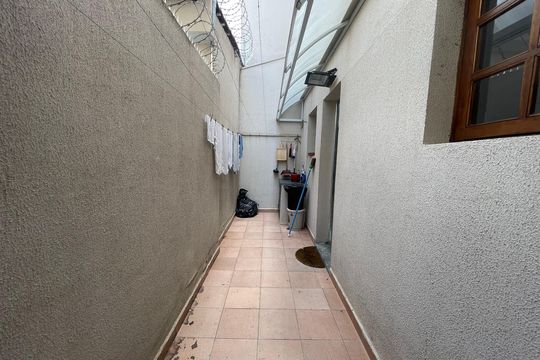 Quintal de casa para alugar com 6 quartos, 280m² em Jardim Esmeralda, São Paulo