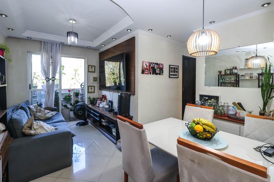 Sala de apartamento para alugar com 3 quartos, 55m² em Jardim Santa Emilia, São Paulo