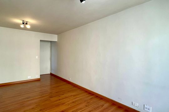 Sala de apartamento à venda com 3 quartos, 71m² em Pinheiros, São Paulo