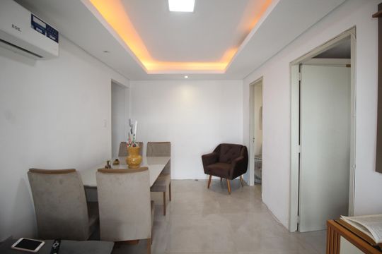 Sala de apartamento à venda com 1 quarto, 45m² em Humaitá, Porto Alegre