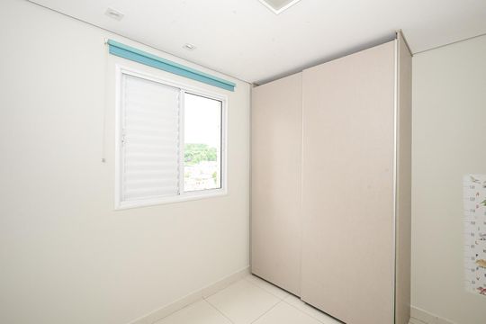 Quarto de apartamento para alugar com 2 quartos, 64m² em Vila Suzana, São Paulo