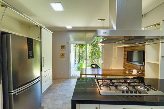 Casa à venda com 4 quartos, 440m² em Alphaville, Santana de Parnaíba