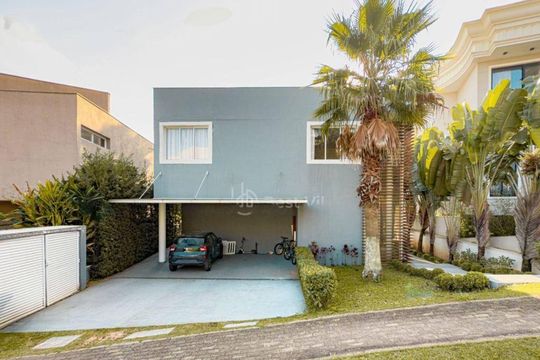 Casa à venda com 4 quartos, 420m² em Tamboré, Santana de Parnaíba