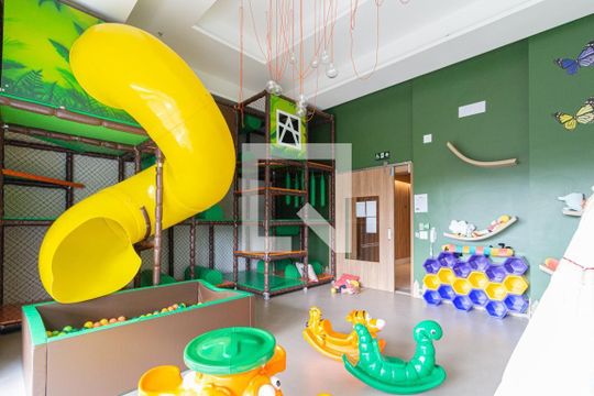 Área comum - Brinquedoteca de apartamento à venda com 2 quartos, 60m² em Centro, Osasco
