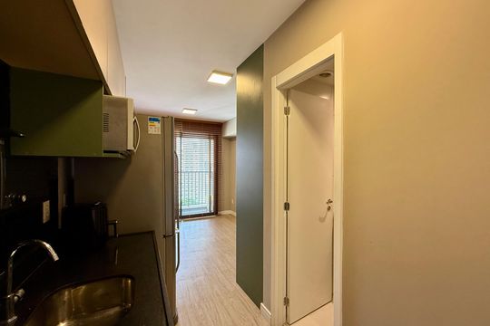 Cozinha de kitnet/studio à venda com 0 quarto, 22m² em Campo Belo, São Paulo