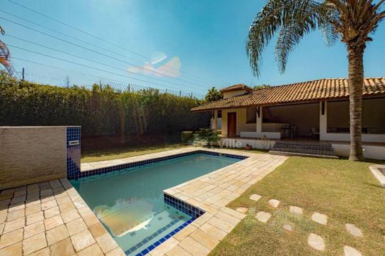 Casa à venda com 4 quartos, 900m² em Alphaville, Santana de Parnaíba