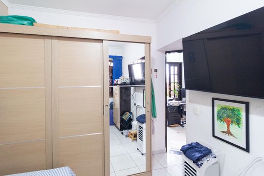 Suíte 3 de casa para alugar com 3 quartos, 247m² em Km 18, Osasco
