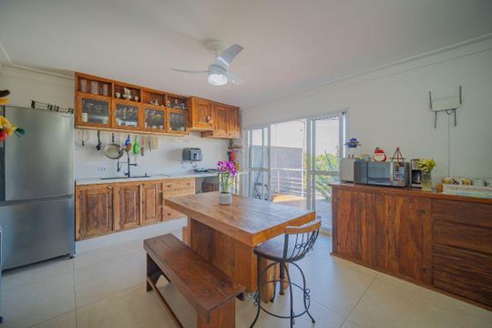 Casa à venda com 3 quartos, 272m² em Alphaville, Santana de Parnaíba
