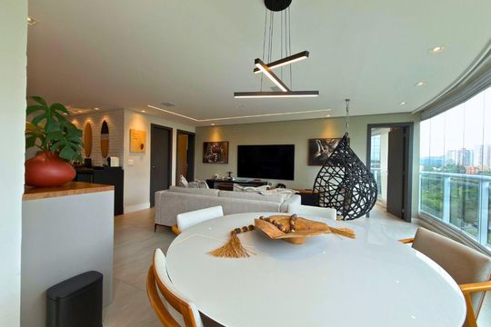 Apartamento à venda com 2 quartos, 88m² em Empresarial 18 do Forte, Barueri