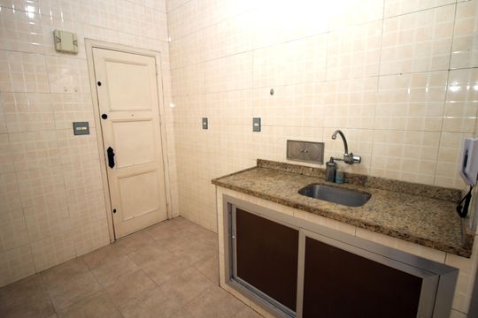 Cozinha de apartamento à venda com 3 quartos, 70m² em Penha, Rio de Janeiro