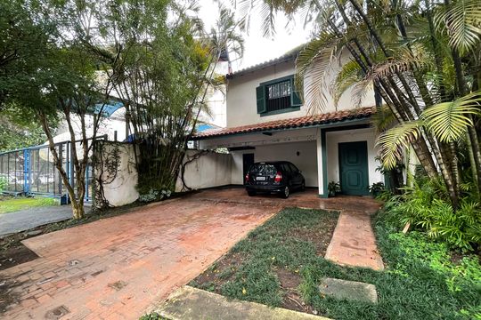 Garagem de casa à venda com 4 quartos, 432m² em Butantã, São Paulo