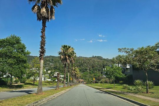 Casa à venda com 4 quartos, 347m² em Cidade Tamboré, Santana de Parnaíba