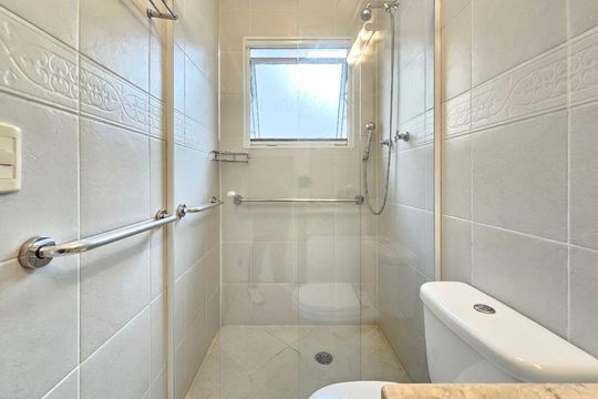 Casa à venda com 4 quartos, 350m² em Residencial Dez (Alphaville), Santana de Parnaíba