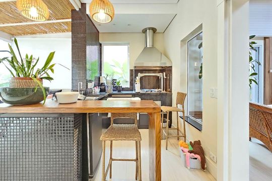 Casa à venda com 4 quartos, 350m² em Residencial Dez (Alphaville), Santana de Parnaíba