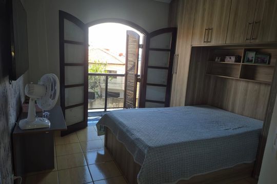 Quarto de casa à venda com 3 quartos, 159m² em Jardim Ipanema(zona Leste), São Paulo