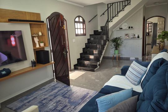 Casa à venda com 3 quartos, 159m² em Jardim Ipanema(zona Leste), São Paulo