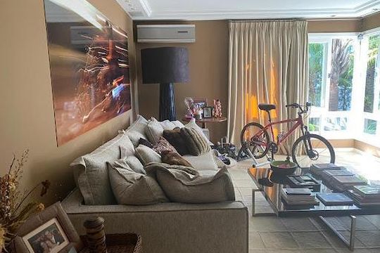 Casa à venda com 4 quartos, 586m² em Tamboré, Barueri
