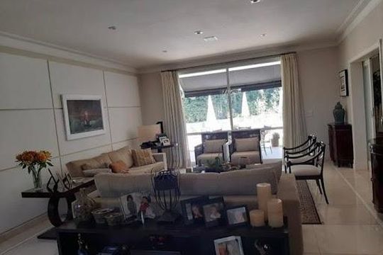 Casa à venda com 5 quartos, 963m² em Tamboré, Santana de Parnaíba