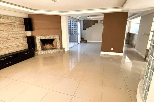 Sala de casa à venda com 5 quartos, 268m² em Marechal Rondon, Canoas