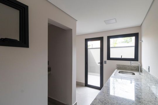 Área de serviço de casa de condomínio à venda com 3 quartos, 233m² em Ville Sainte Hélène, Campinas