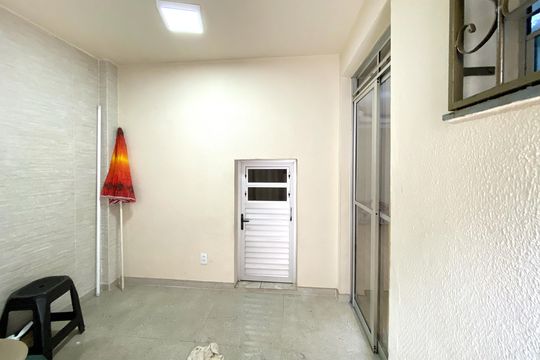 Varanda coberta de apartamento à venda com 3 quartos, 125m² em São Paulo, Belo Horizonte