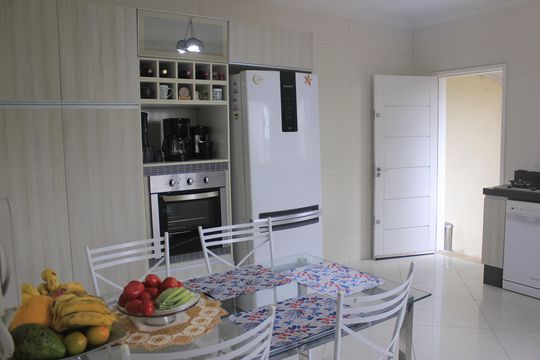 Cozinha de casa para alugar com 4 quartos, 385m² em Vila Fatima, Guarulhos