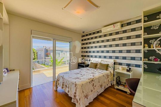 Casa à venda com 3 quartos, 498m² em Alphaville, Santana de Parnaíba