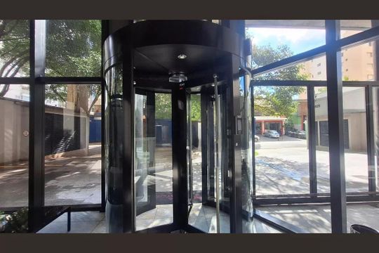 Apartamento para alugar com 1 quarto, 42m² em Vila Olímpia, São Paulo