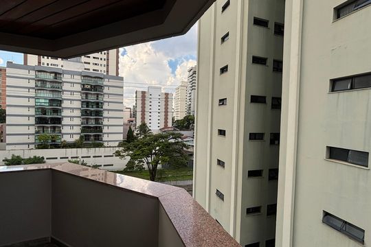 Suite Varanda de apartamento à venda com 3 quartos, 310m² em Jardim Bela Vista, Santo André