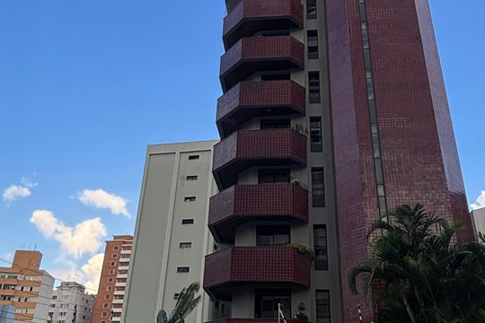 Fachada de apartamento à venda com 3 quartos, 310m² em Jardim Bela Vista, Santo André